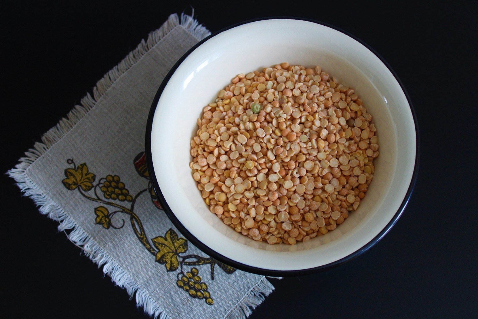 способ быстрой варки гороха. горох для супа. вареный горох для рыбалки. как быстро приготовить горох быстро. горох после замачивания не разваривается.