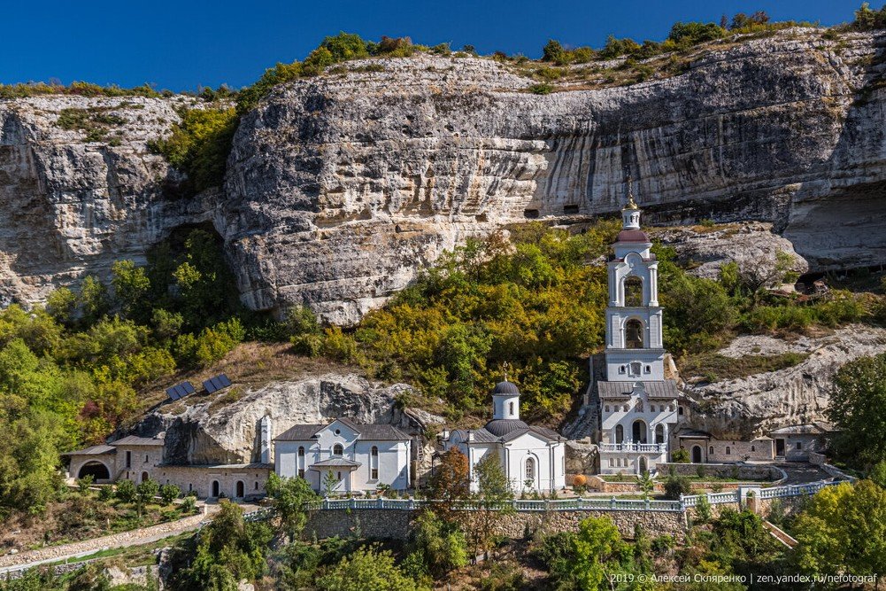 Успенский монастырь фото