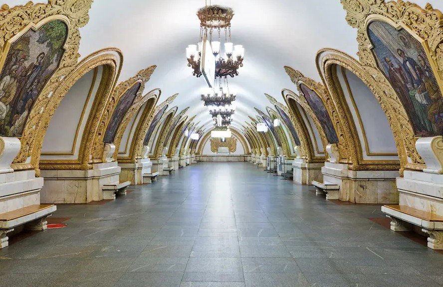 Станции московского метро фото самые красивые