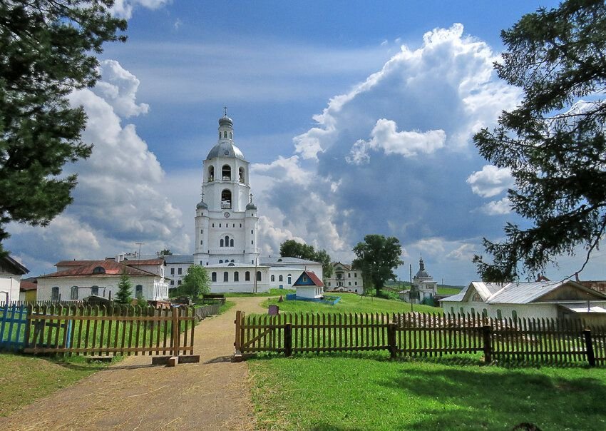 Ульяновский монастырь фото