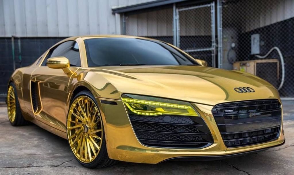 Новая золотая. Ауди р8 Золотая. Audi r8 Gold. Ауди r8 черно Золотая. Ауди а7 Золотая.