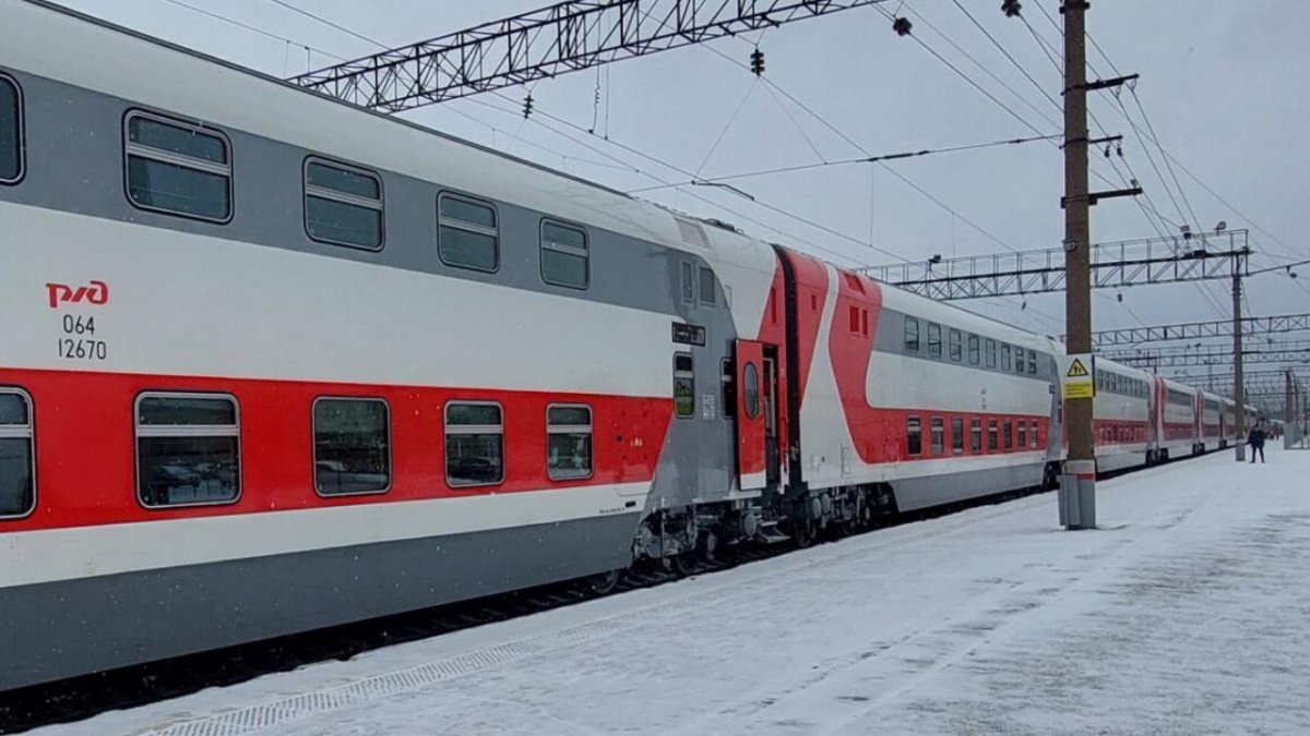 Новый поезд самара. Новые поезда. Москва Самара. Поезд Самара Москва.