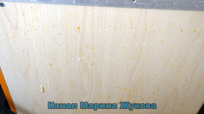 Удаление жира с кухонной мебели