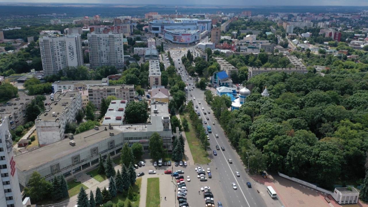 Фото видео курск. Курск центр города. Население города Курска центр парк. Курск центр фото. Курск центр города фото.