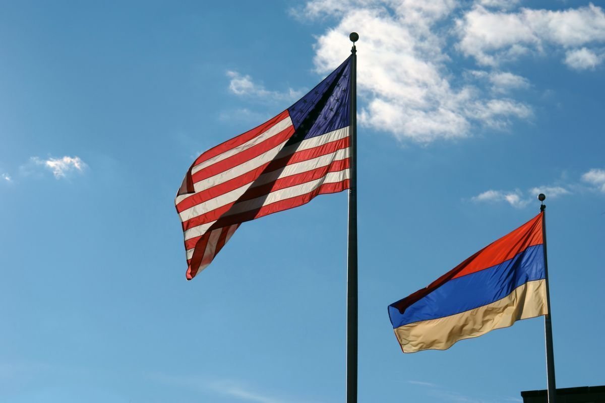 Армения сша