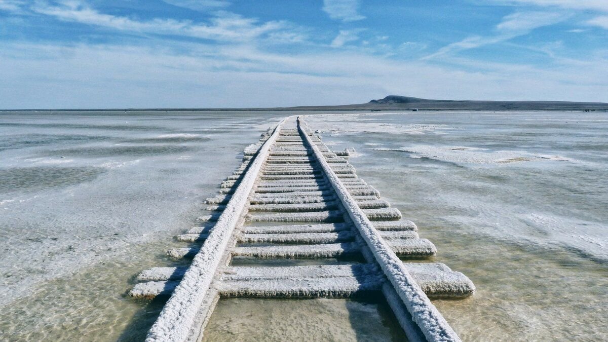 Астраханская область море