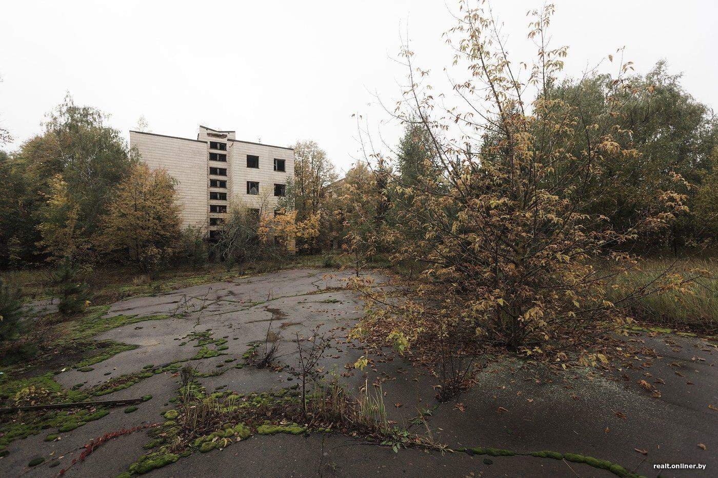 Восточная заброшка беларусь брест. Заброшки беларуси. Деревня припять. Заброшки беларуси. Заброшенный санаторий лесное беларусь.