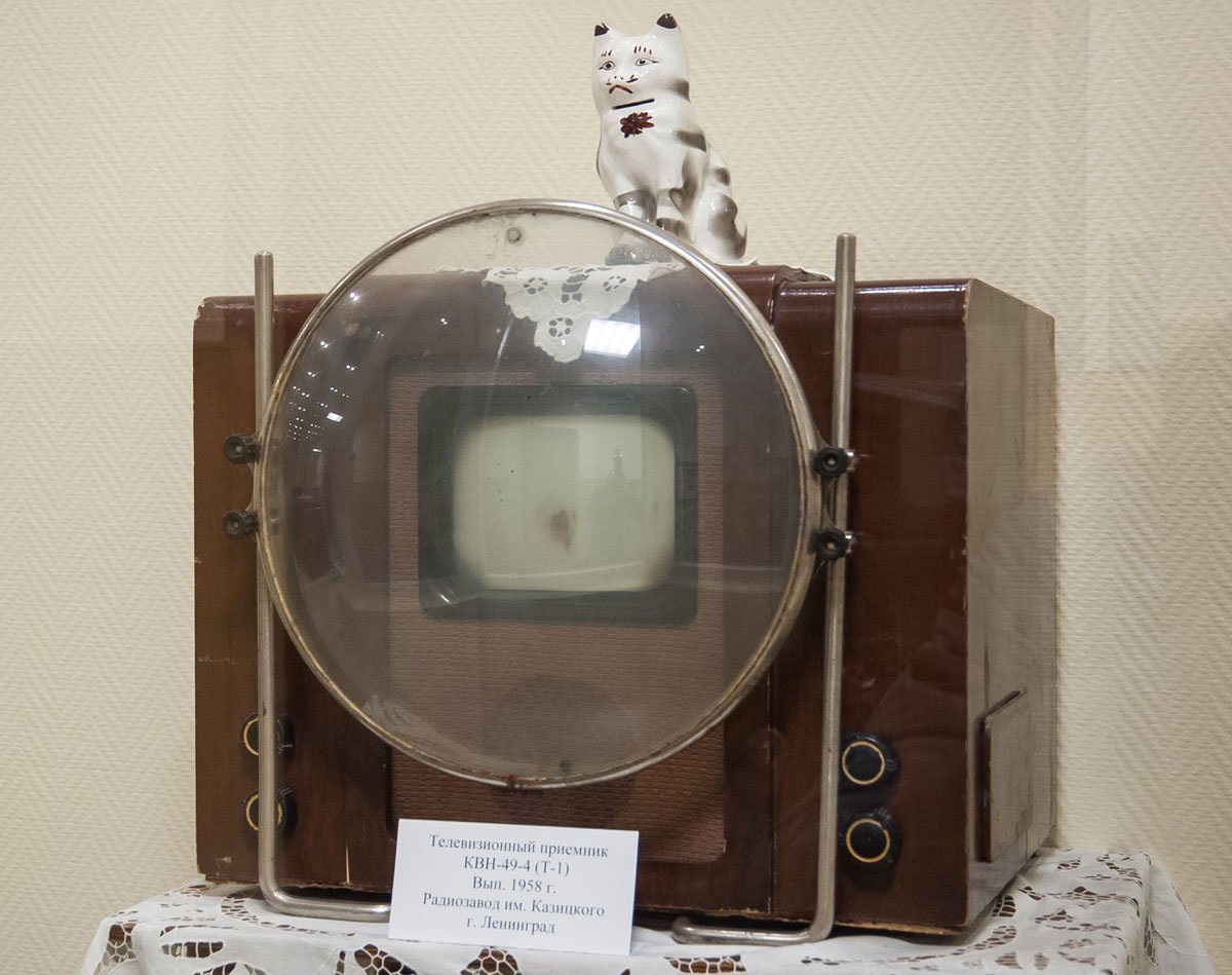 Первый Советский телевизор КВН-49