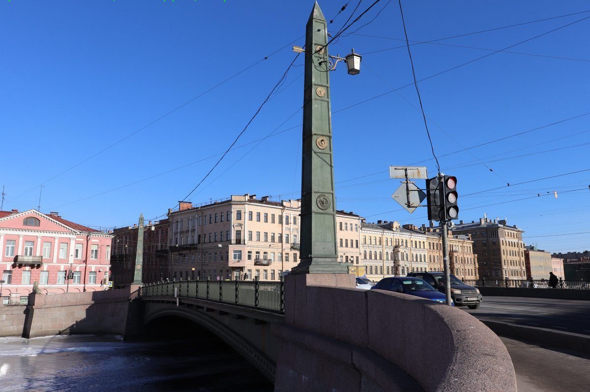 Мо обуховский санкт петербург. Обуховский мост через Фонтанку в Санкт-Петербурге. Обуховский мост Фонтанка. Обуховский мост мосты через Фонтанку. Обуховский мост Московский пр..