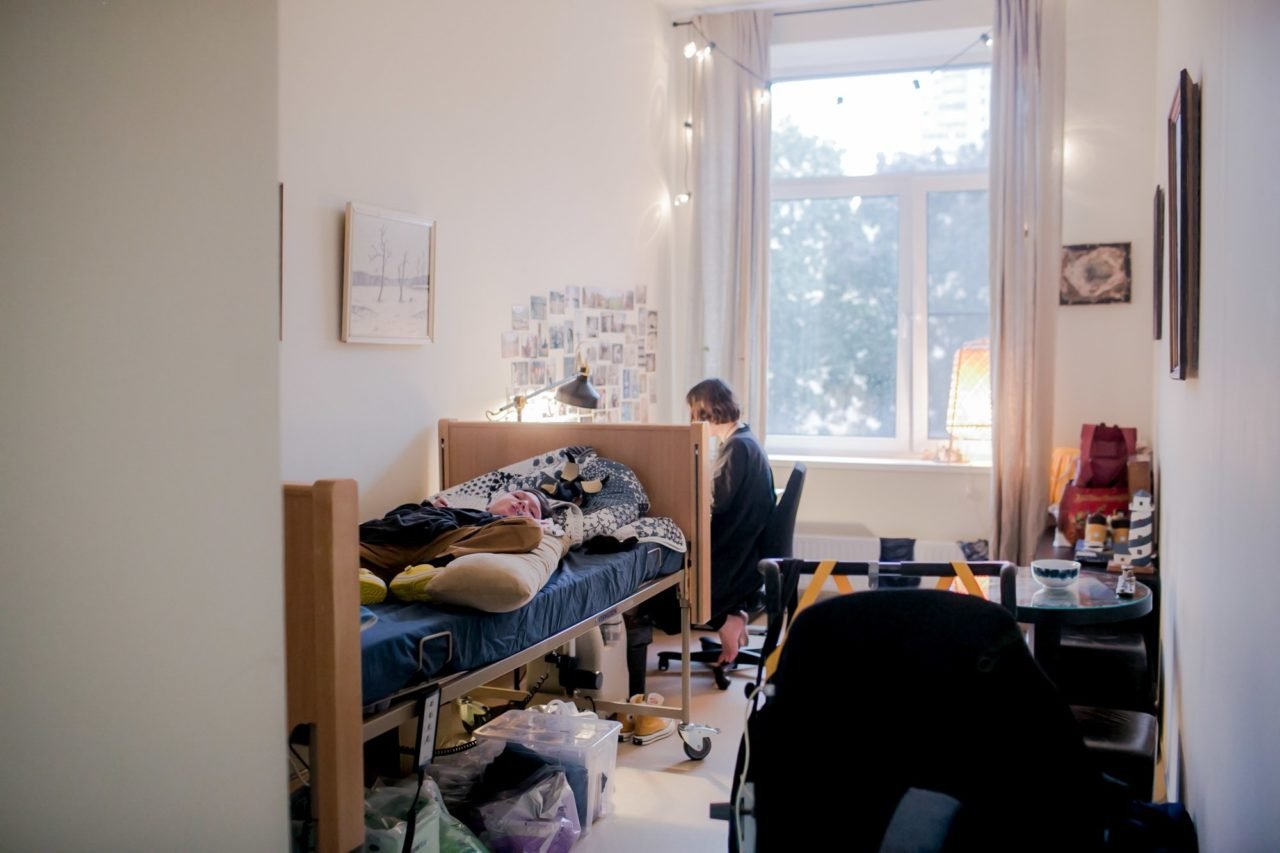 Жизнь коли. Жизнь коли. Жизнь коли. Лев кассиль ход белой королевы. Жизнь для вечности книга.