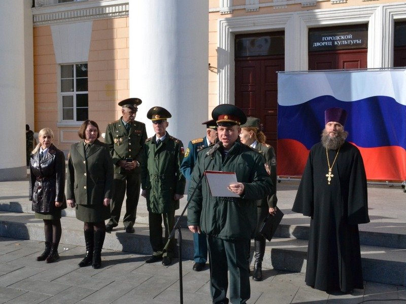 Заместитель командира полка по военно политической работе