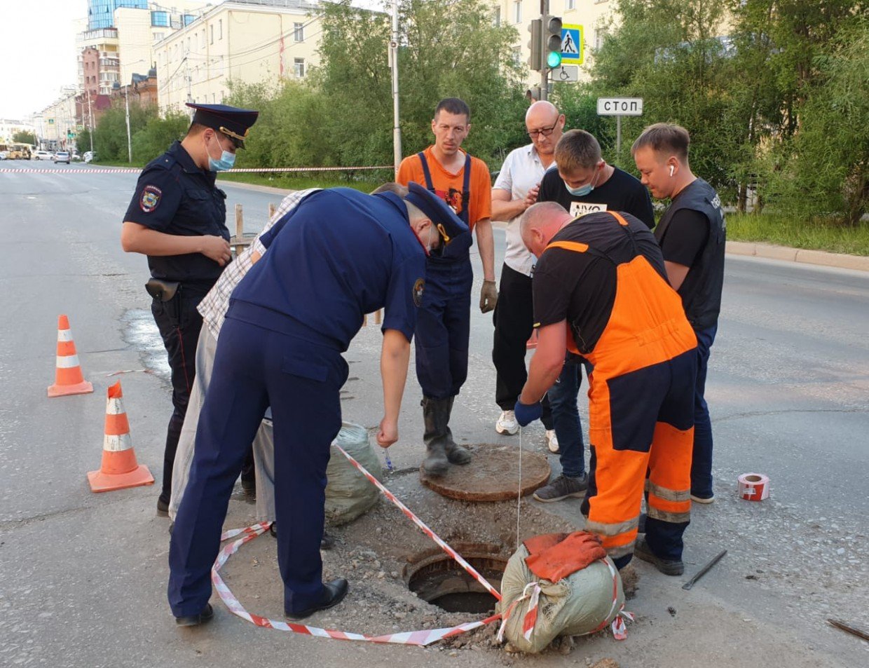 Водоканал водители. Работники водоканала. Сотрудники водоканала фото. Ремонтные работы Водоканал. Работник водопроводной службы.