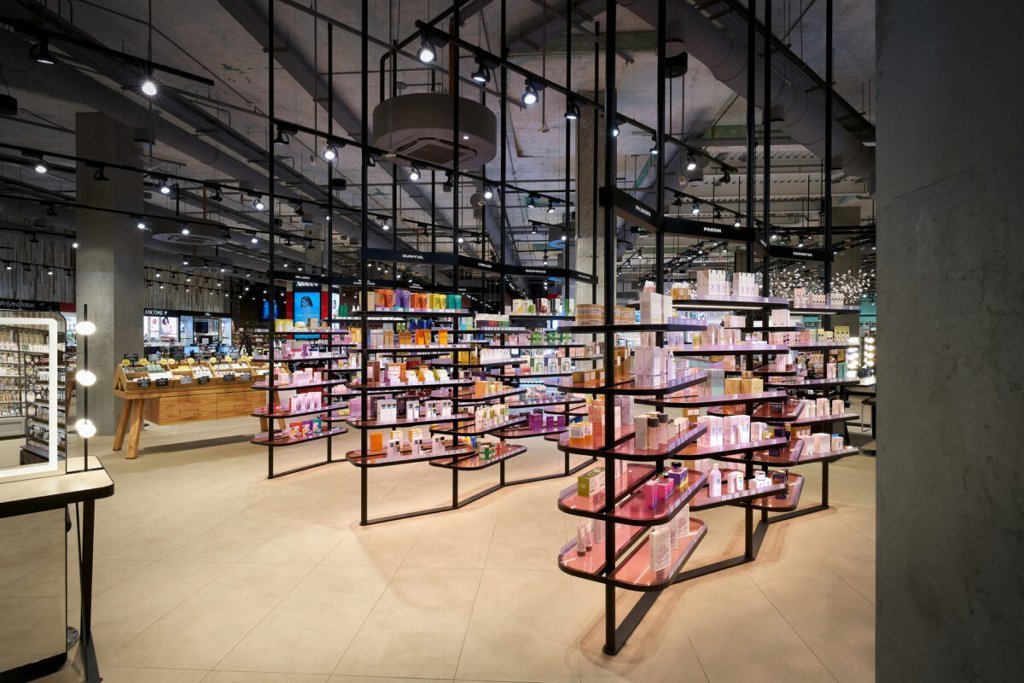 золотое яблоко москва метрополис. золотое яблоко москва метрополис. казань молл золотое яблоко. магазин золотое яблоко метрополис. золотое яблоко павелецкая плаза.