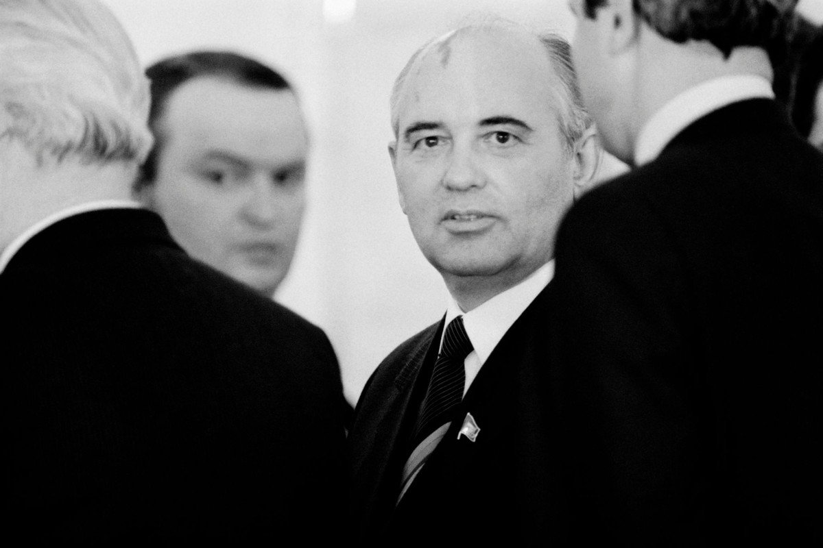 Горбачев Михаил Сергеевич в молодости 1985