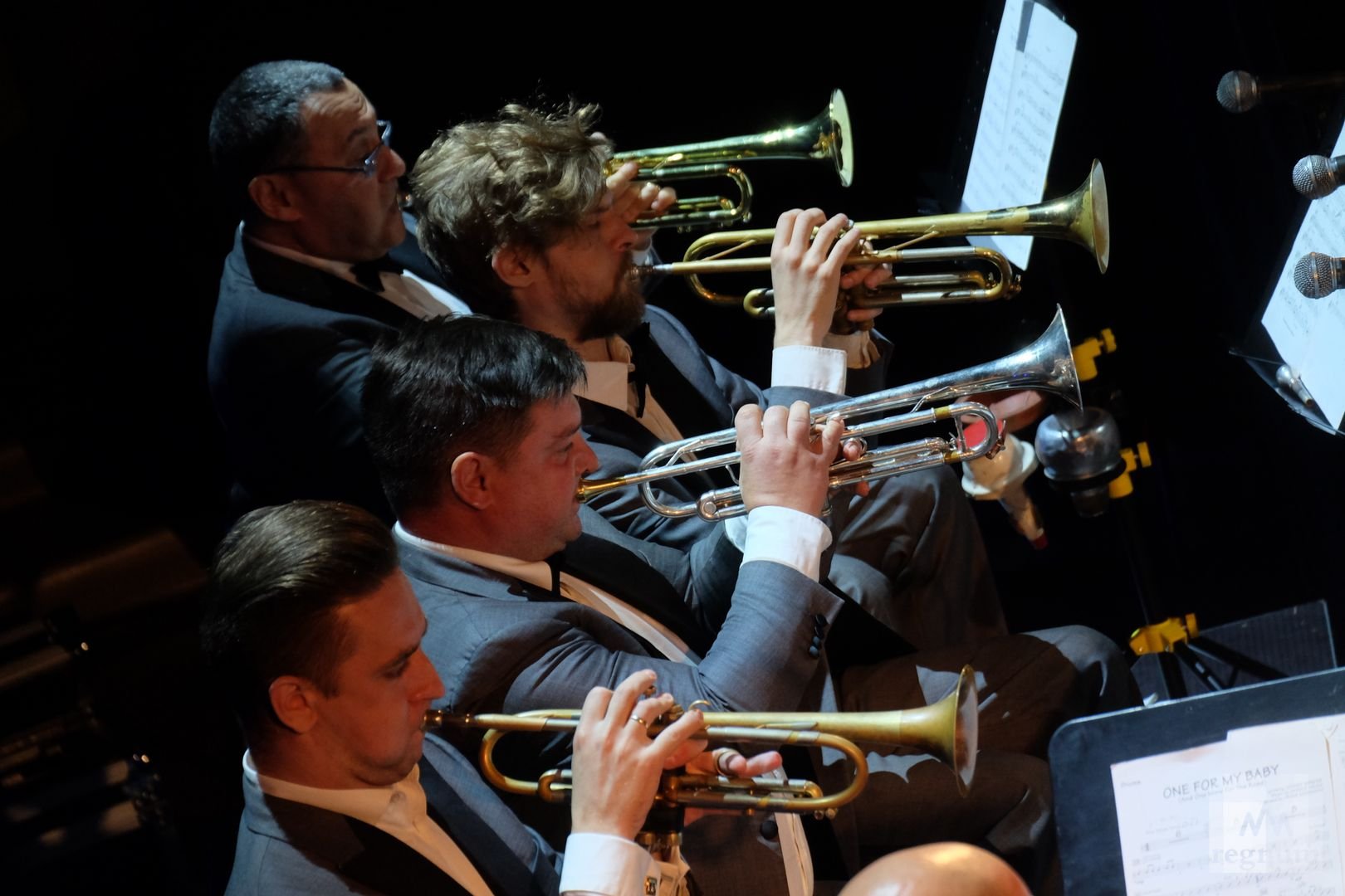 джазовый оркестр. джаз 30е. джаз ансамбль луиса митчелла. джаз бэнд 1930. лет джаз.