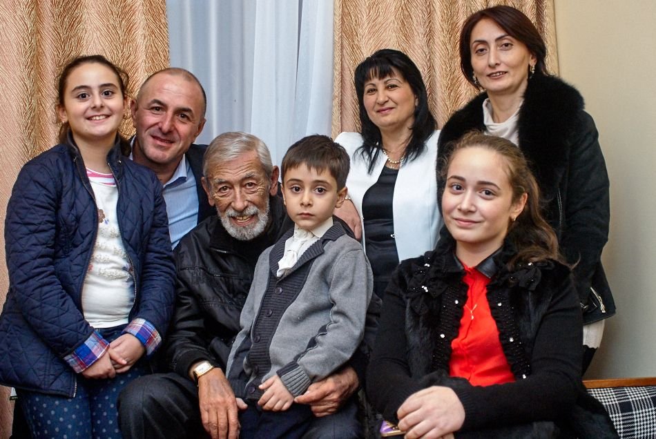Вахтанг кикабидзе биография личная жизнь семья жена дети фото globalsib