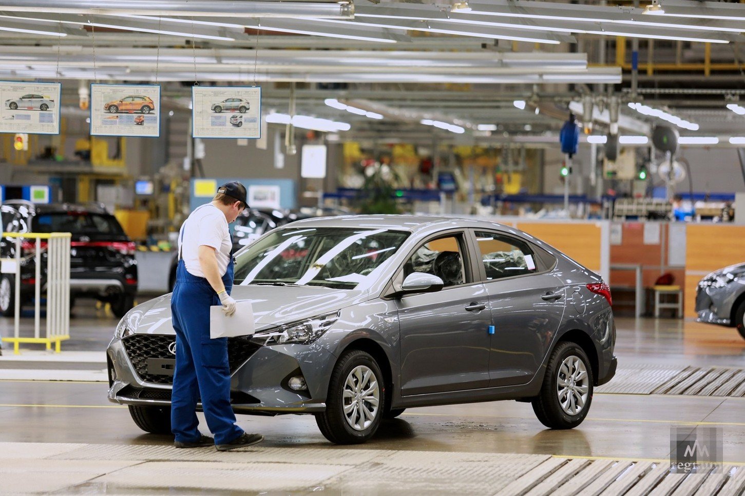 Хендай возобновил работу. Завод Hyundai в Санкт-Петербурге. Завод Hyundai в Петербурге. Завод Хендэ в СПБ. Автозавод Хендай Солярис.