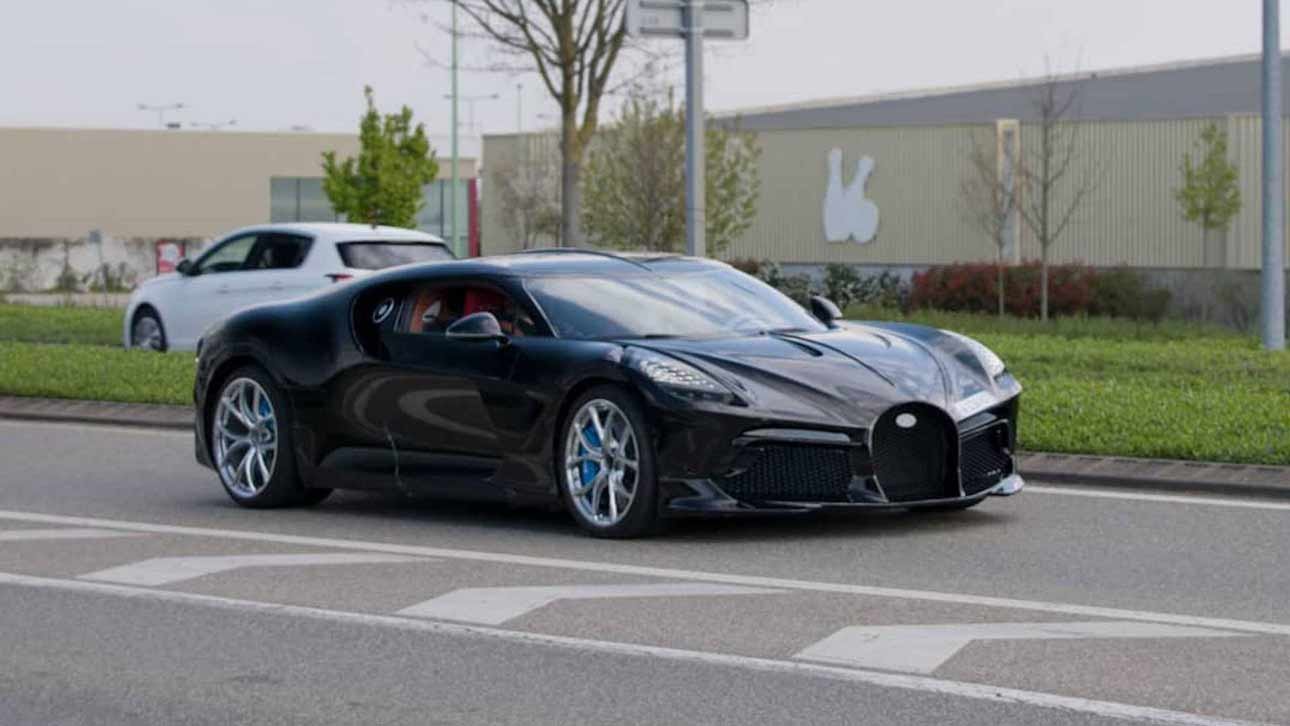 Бугатти Bugatti la voiture noire