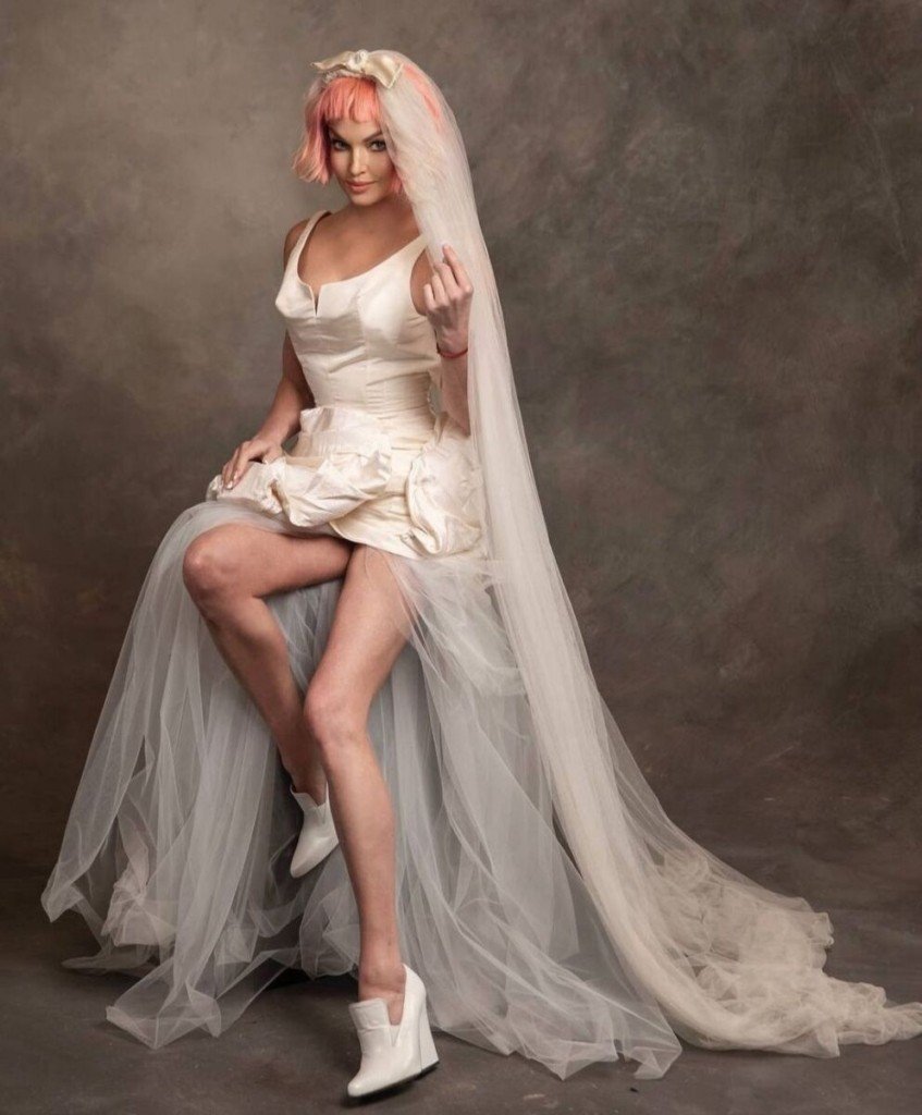 Анастасия волочкова свадебные платья
