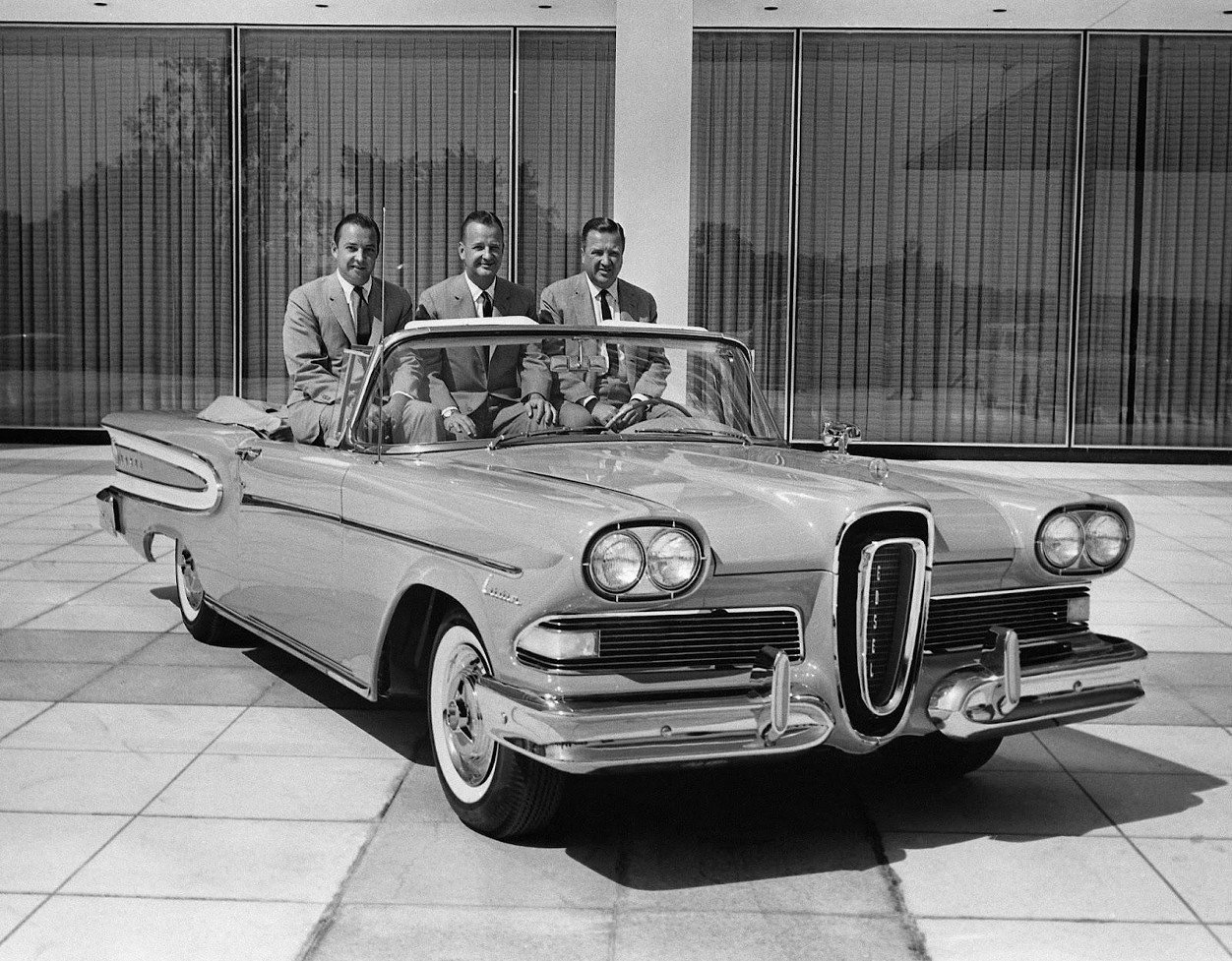 Edsel ford ii. Эдсел Брайант Форд. Эдсель Генри Форд 2. Ford Edsel 1961. Edsel Ford II человек.