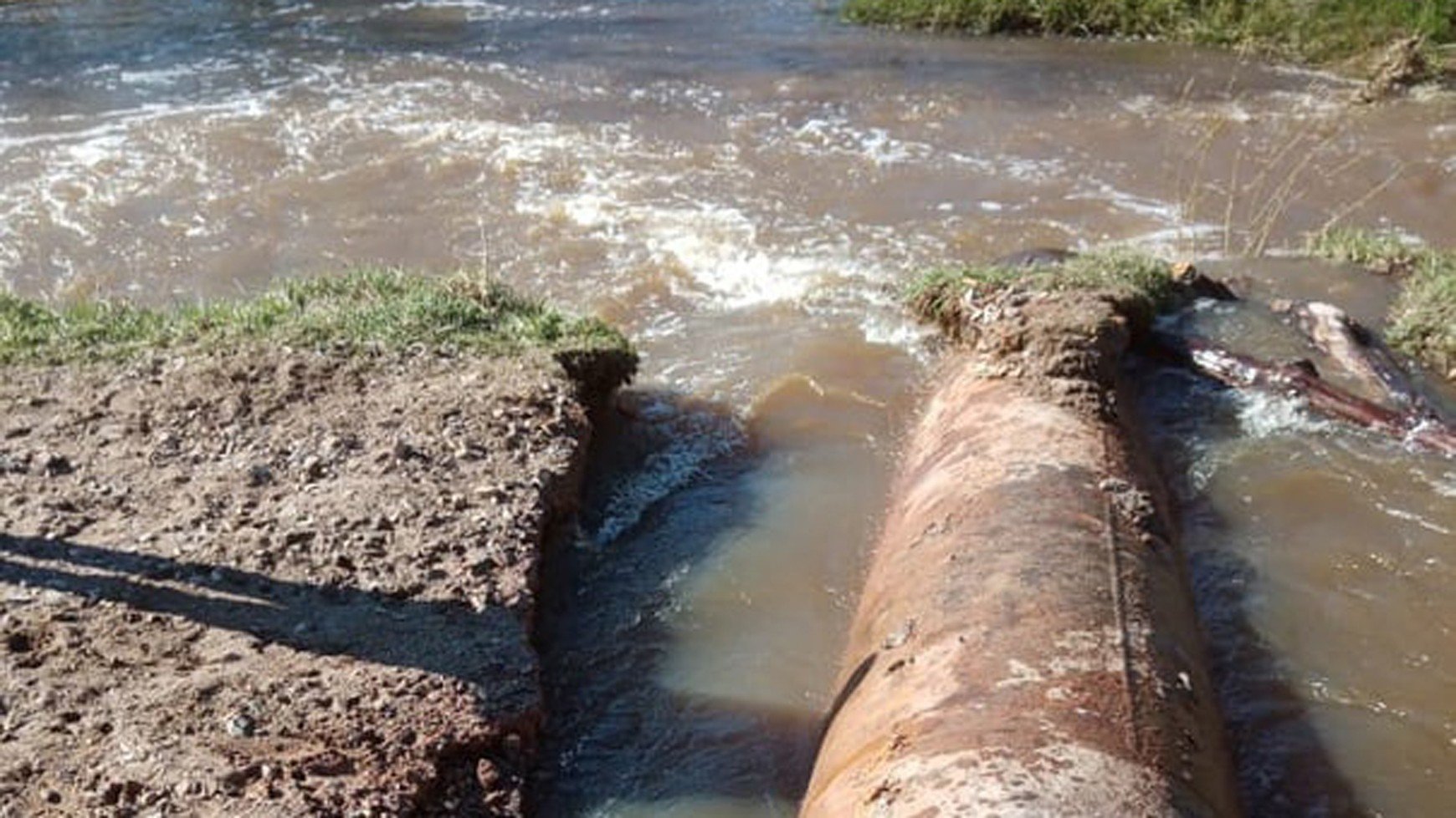 Река под водой