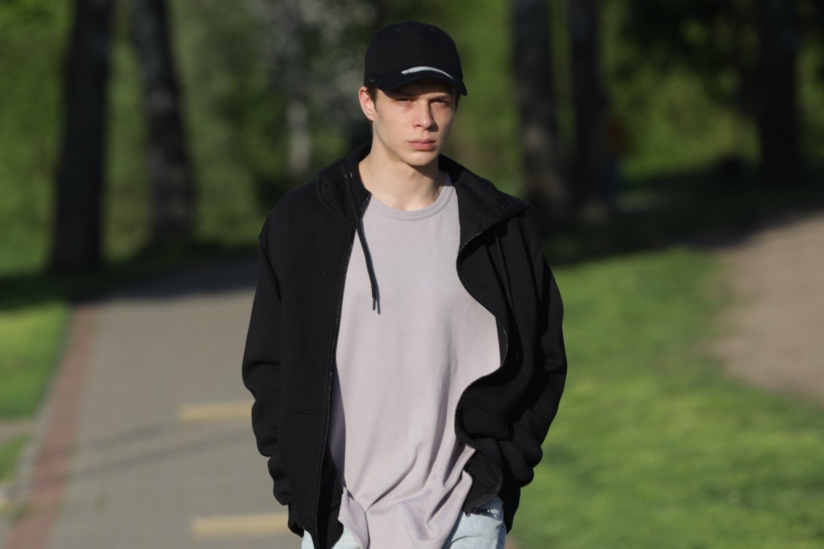 Глеб Калюжный сериал новенький. Глеб Калюжный 2021. Глеб Калюжный 2022. Глеб Калюжный сейчас