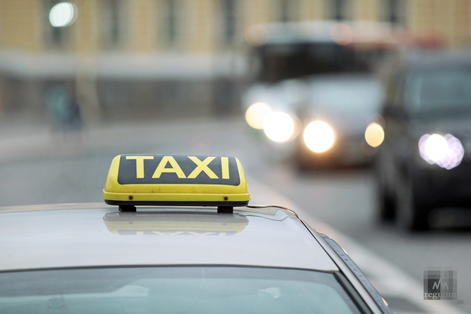 Транспортные услуги такси