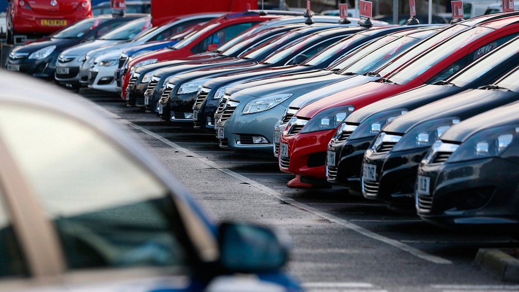 Автомобили с пробегом под заказ. Автопарк легковых автомобилей. Импорт автомобилей. Ввоз машин. Импортные машины.