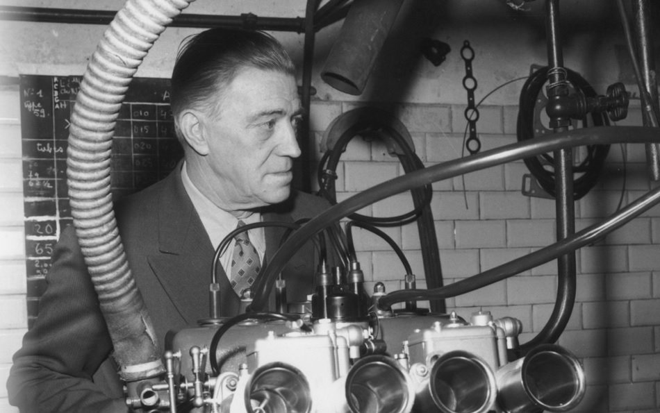 Амеде Гордини, итало-французский мастер тюнинга, умер 25 мая 1979 года ...