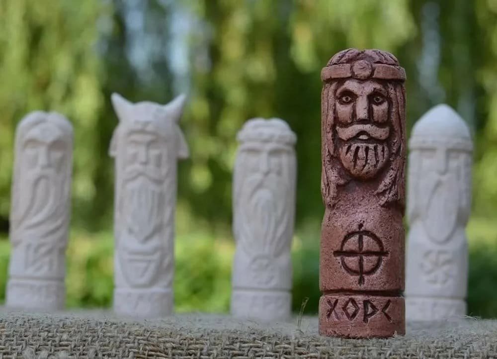 Славянский бог хорс картинки