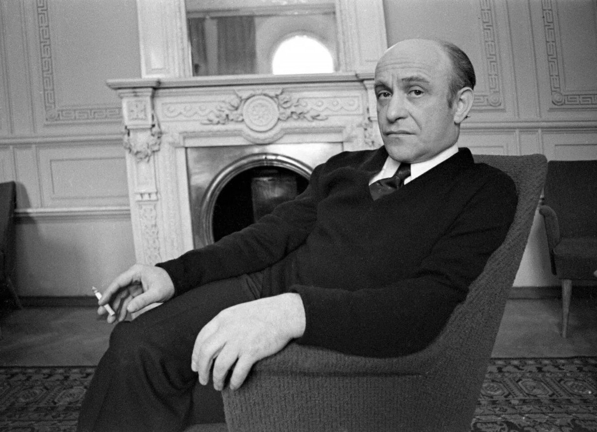 Ролан быков в молодости
