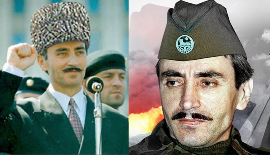 Памятник дудаеву в турции