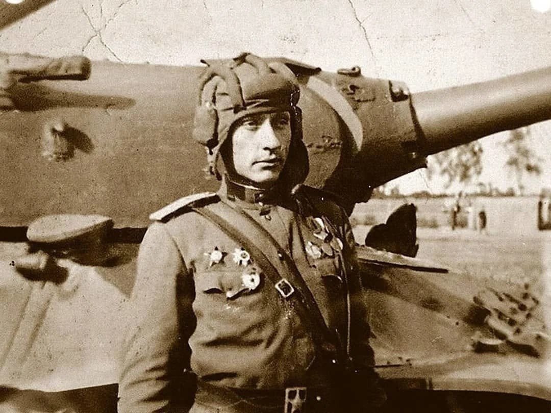 22 немецких танков. Зиной Григорьевич Колбанов.
